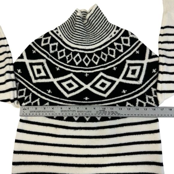 Black & White‎ Fair Isle Striped Funnel Neck Sweater - Picture 6 of 8